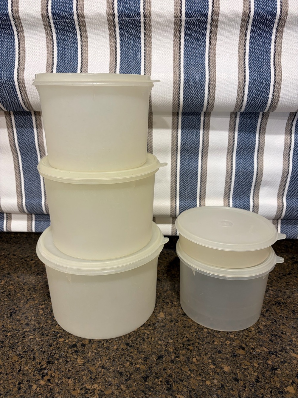 Vintage Tupperware – set of 5 stacking containers with lids.